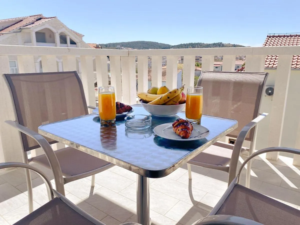 Apartman Emilia Apartment Trogir Croatia